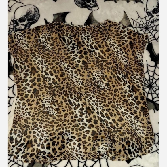 Y2K Cheetah Scene Top - Picture 2 of 9